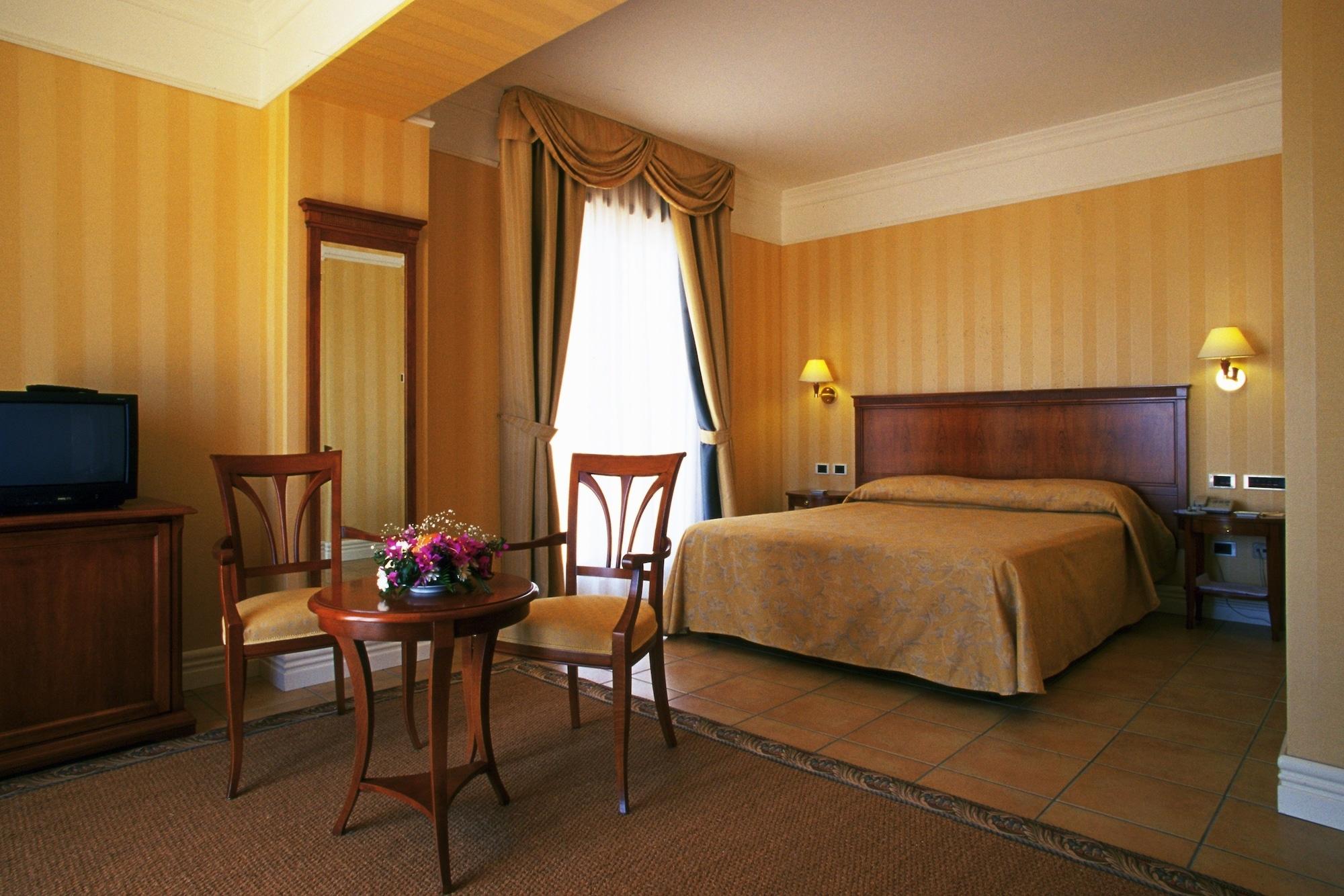 Dioscuri Bay Palace 산리온 객실 사진